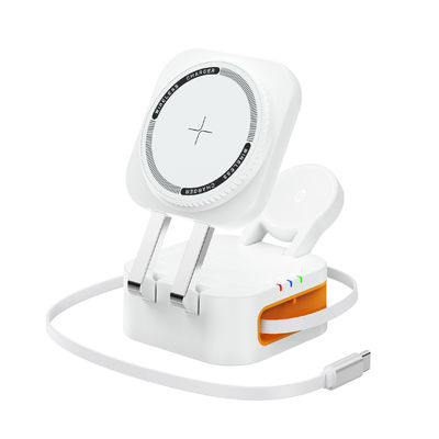 좋은 가격 3 In 1 데스크톱 무선 충전 70 X 70 X 41mm 5w/7.5w/10w/15w 출력 9v-3a 12v-1.5a 어댑터 온라인으로
